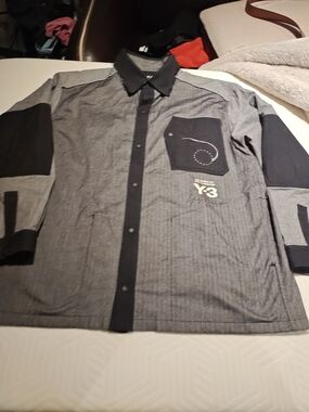 Y-3 Men’s Grey & Black Contrast Utility Jacket